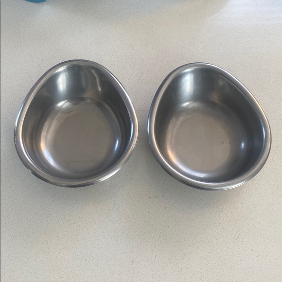 🥣 WeatherTech Double High Pet Feeding System - Picture 7 of 7